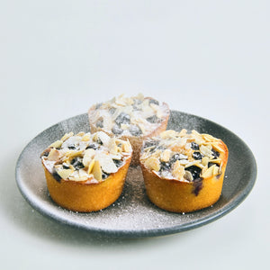 Blueberry & Almond Friand (Very Low Gluten)
