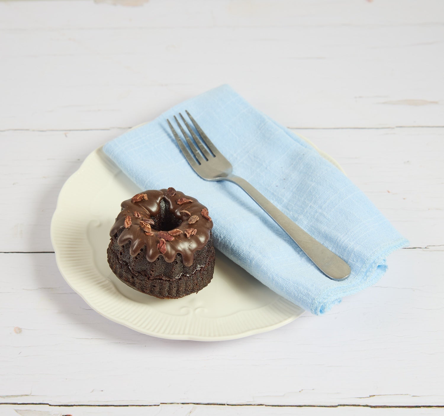 Vegan chocolate bundt cake
