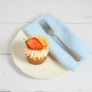 Lemon, rosemary & strawberry cake